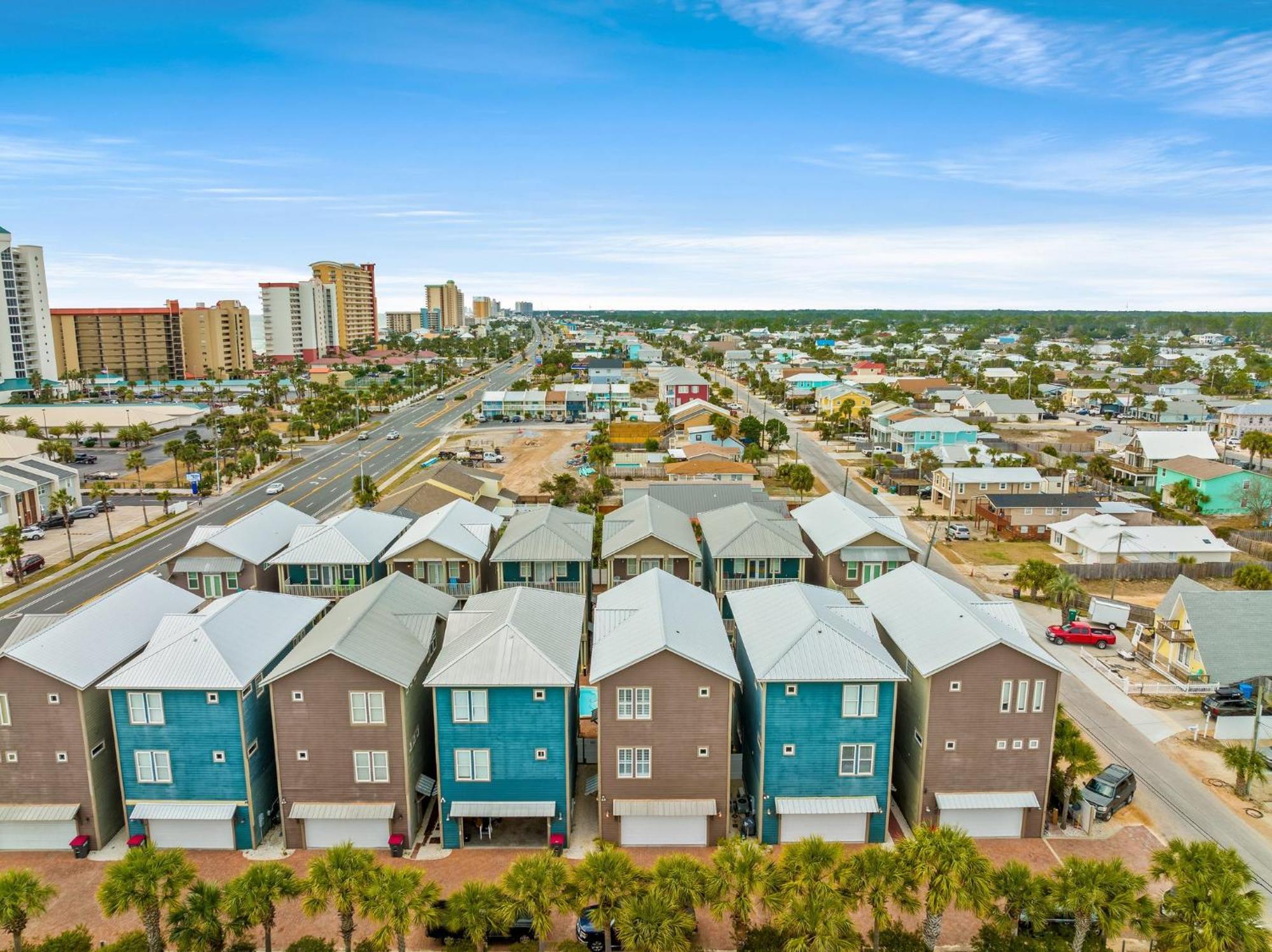 Crescent Moon Palace - A Luxury Home With Pool, Parking, Just Steps To The Beach Panama City Beach Exterior photo